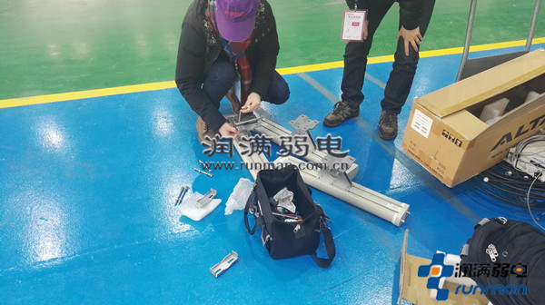 富士達(dá)電梯現(xiàn)場測試 富士達(dá)電梯現(xiàn)場測試